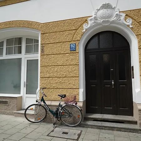 Homely Stay Studio 1 - Small And Cozy Self-Check-In Room In Munich Exterior photo