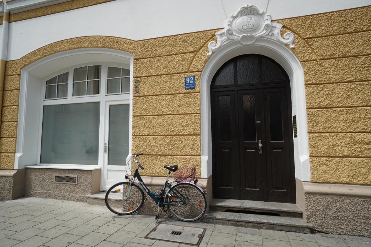 Apartment Homely 1 - Small And Cozy Self-check-in In Munich